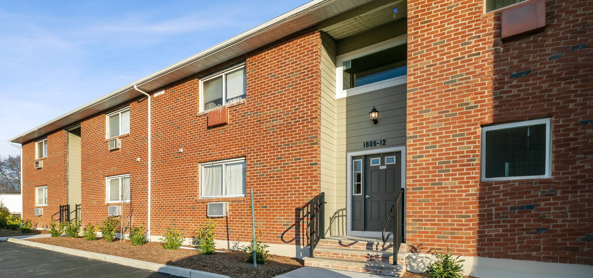 Mountainview Village APARTMENTS located near the Five Corners and Shop Rite and Kmart in New Windsor